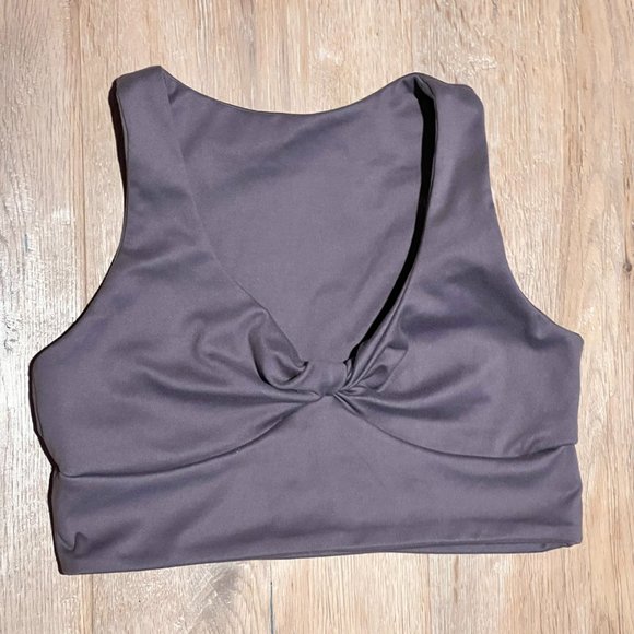 Gaiam Sports Yoga Bra Tank Top With Twist Front Detail - Picture 2 of 4